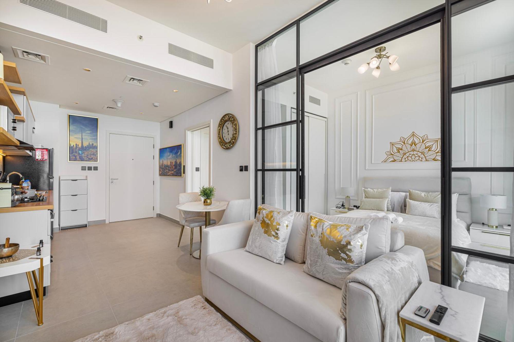 Luxury In Hills Burj Khalifa Views अपार्टमेंट Dubai